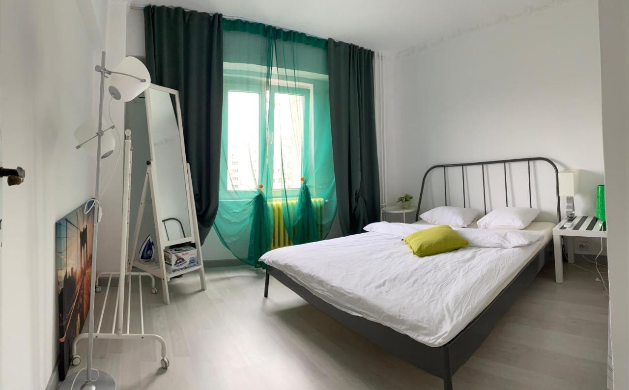 4-26 Mircea Voda Apartment Bucharest